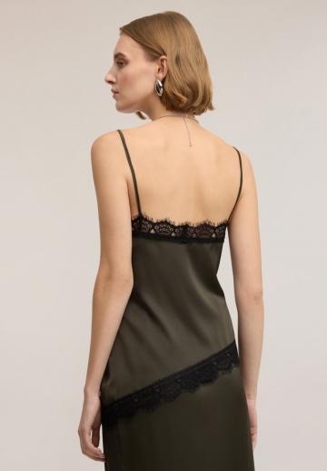 Топ на бретельках