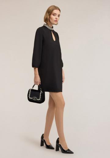 Короткое платье