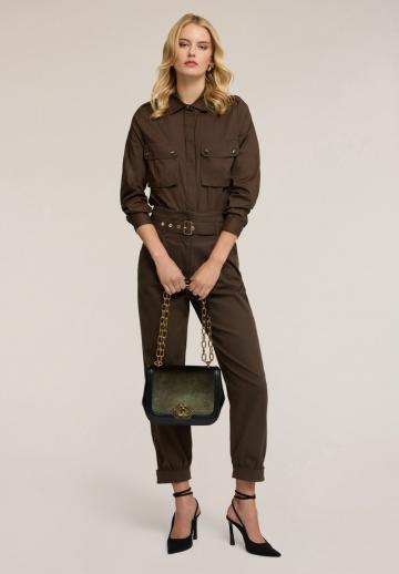 Блейзер с накладными карманами