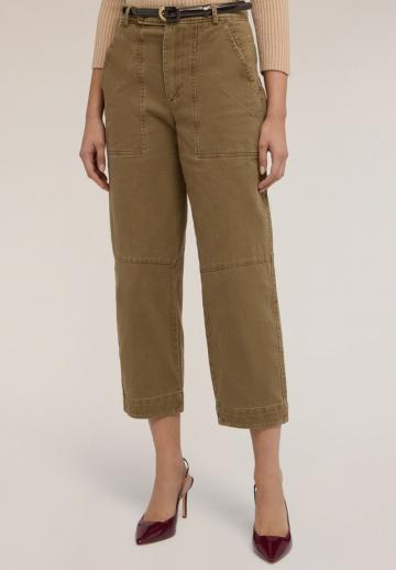 Короткие джинсы