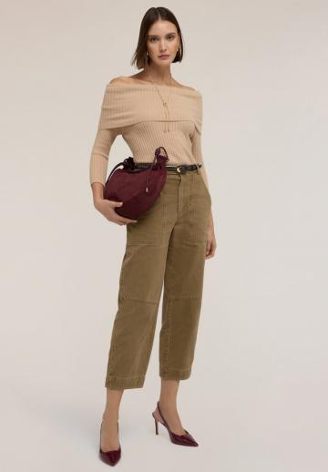 Короткие джинсы