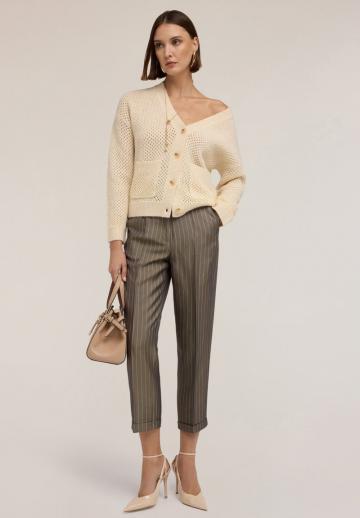 Вязаная кофта