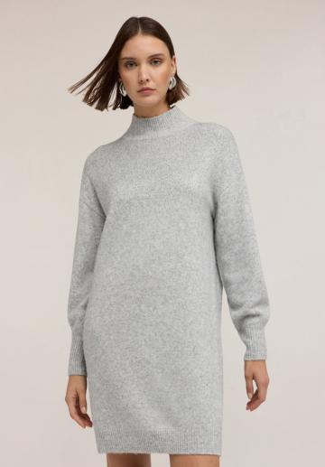 Платье футляр