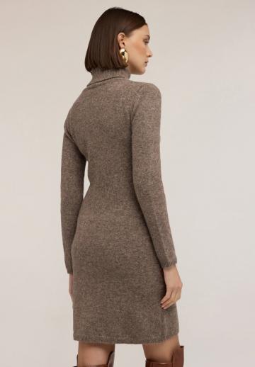 Платье футляр