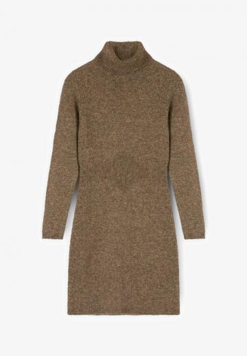 Платье футляр