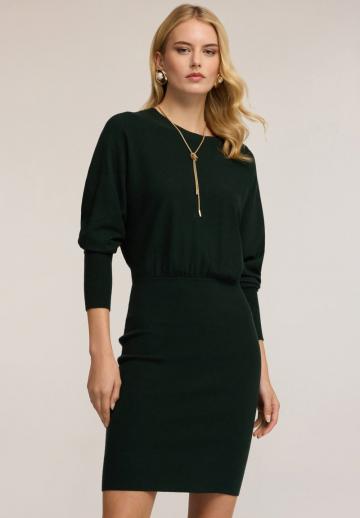 Вязаное платье