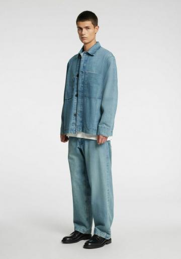 Прямые джинсы