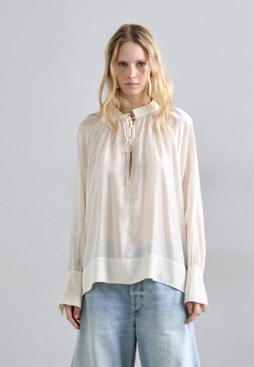 Шелковая блузка