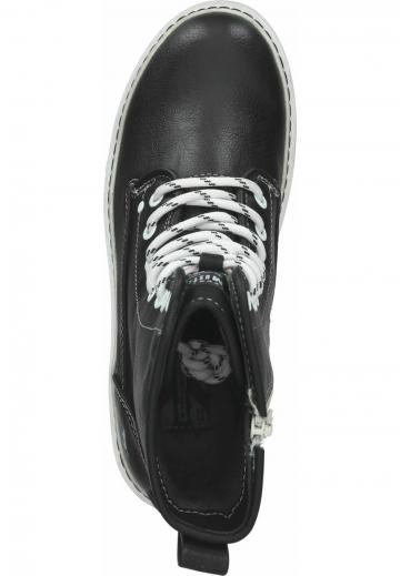 Ботинки на шнуровке