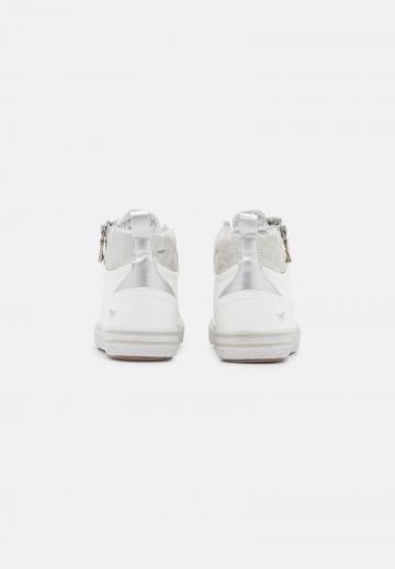 Высокие кеды