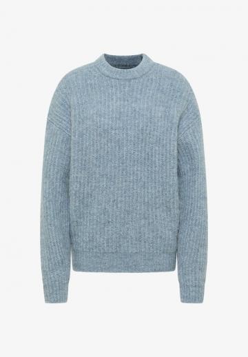 Длинный пуловер