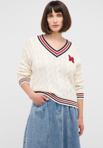 Пуловер с вырезом V