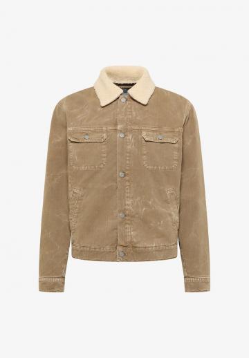 Джинсовая куртка