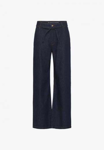 Свободные джинсы