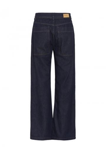 Свободные джинсы