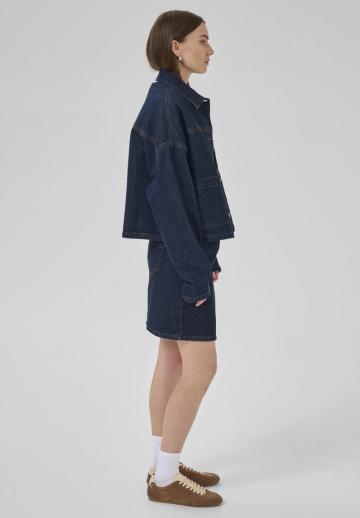 Юбка с накладными карманами