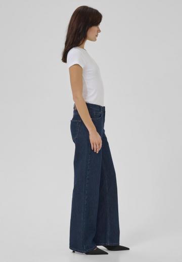 Свободные джинсы