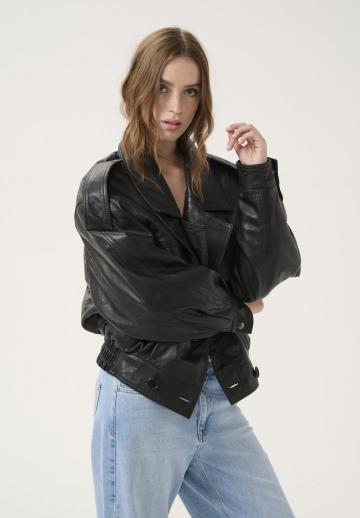 Кожаная куртка