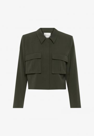 Блейзер с накладными карманами