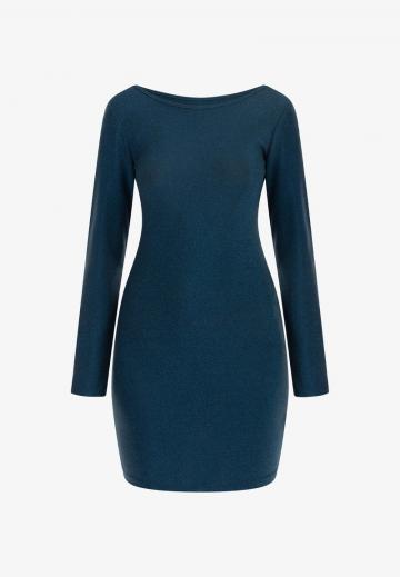 Платье футляр