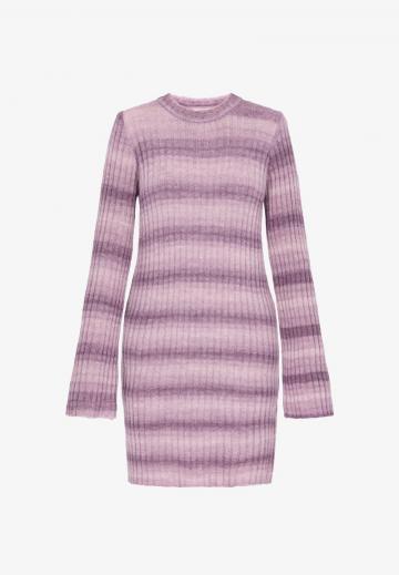 Вязаное платье