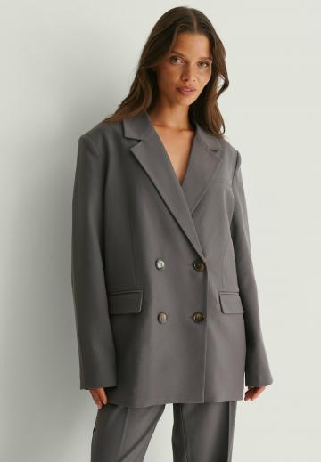 Длинный блейзер