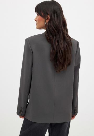 Длинный блейзер