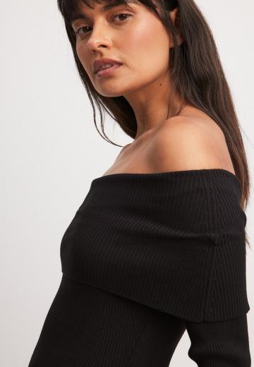 Платье футляр