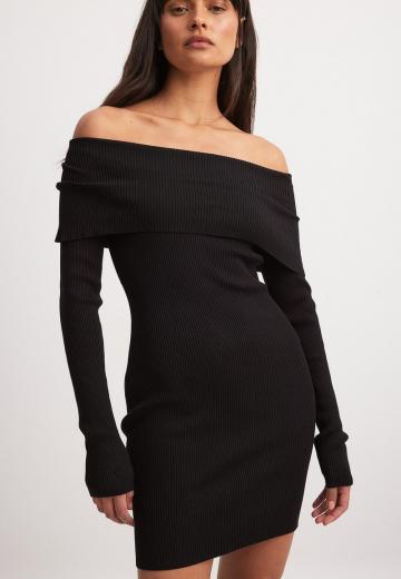 Платье футляр