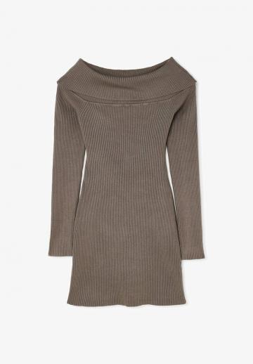 Платье футляр