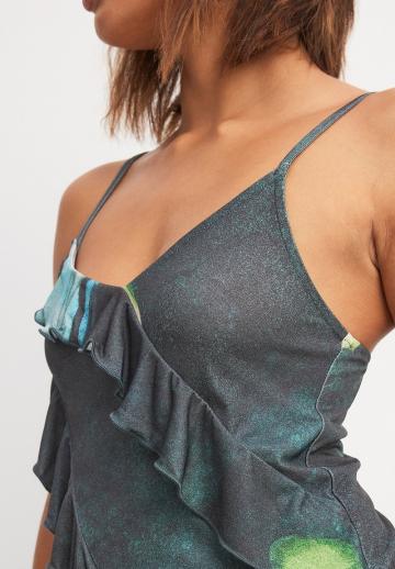 Топ на бретельках