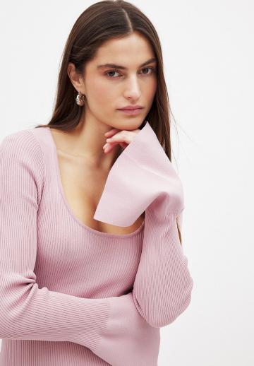 Вязаное платье