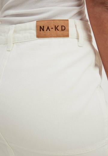 Юбка с накладными карманами