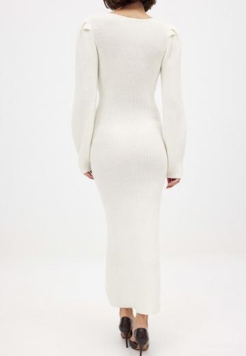 Вязаное платье