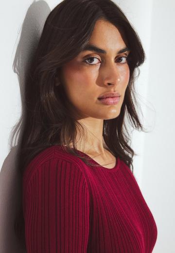 Вязаное платье