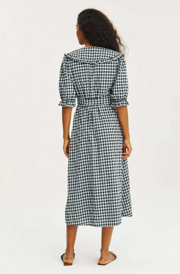 Платье футляр