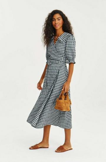 Платье футляр