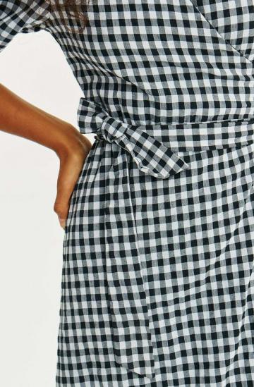 Платье футляр