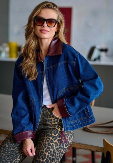 Джинсовая куртка