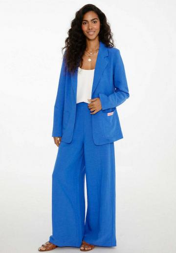 Длинный блейзер