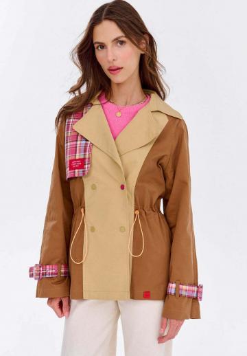 Короткое пальто