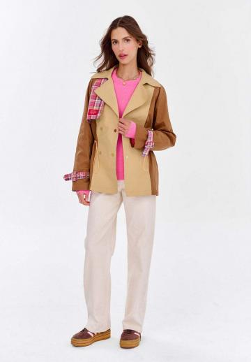 Короткое пальто