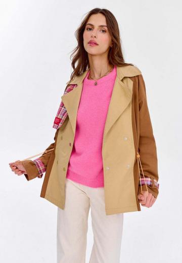 Короткое пальто