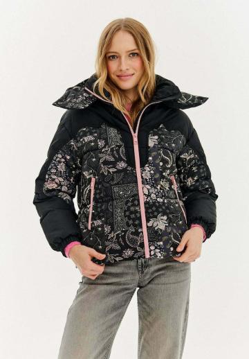 Зимняя куртка