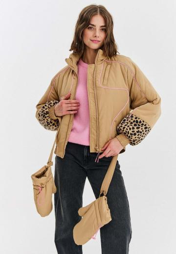 Зимняя куртка