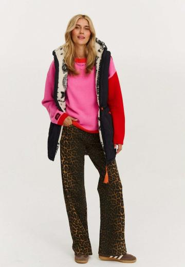 Длинный жилет