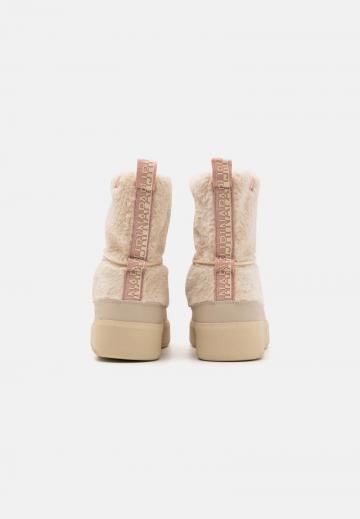 Полусапожки на платформе