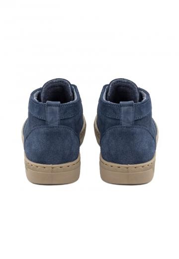 Зимние ботинки