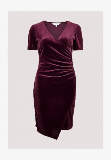 Платье футляр