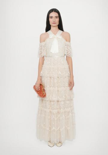 Длинное платье